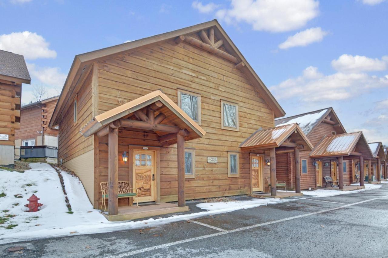 The Lodges At Sunset Village МакХенри Екстериор снимка